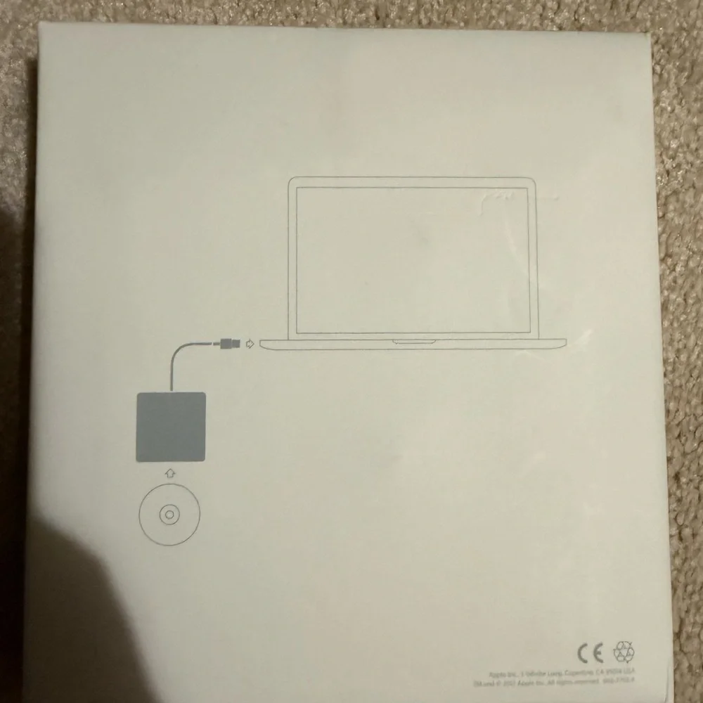 Apple USB SuperDrive - Sleek Silver